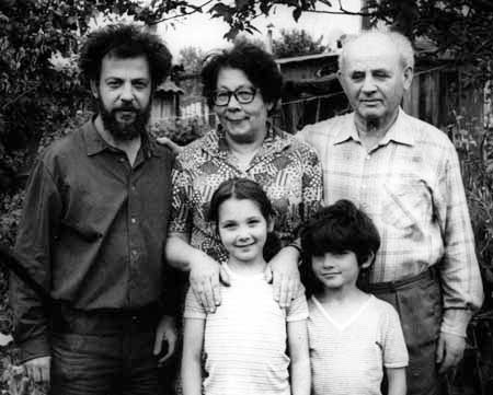 Grandma, grandpa, Mark, Bob and Jane