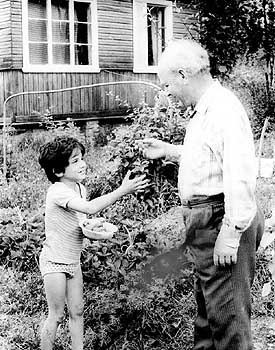 Bob and his Grandpa - 1982